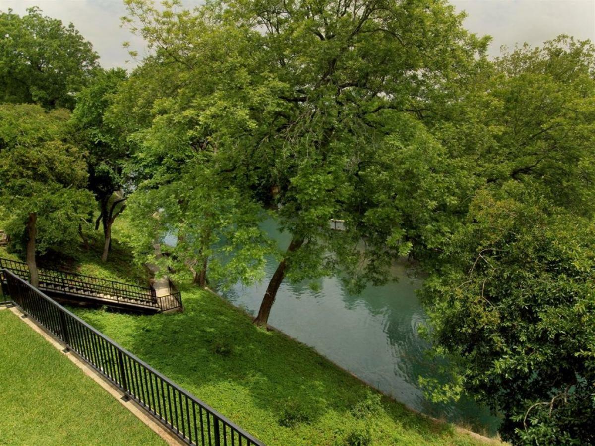 Camp Warnecke Comal River Views - Camp Warnecke - C206 Hotel New Braunfels Zewnętrze zdjęcie